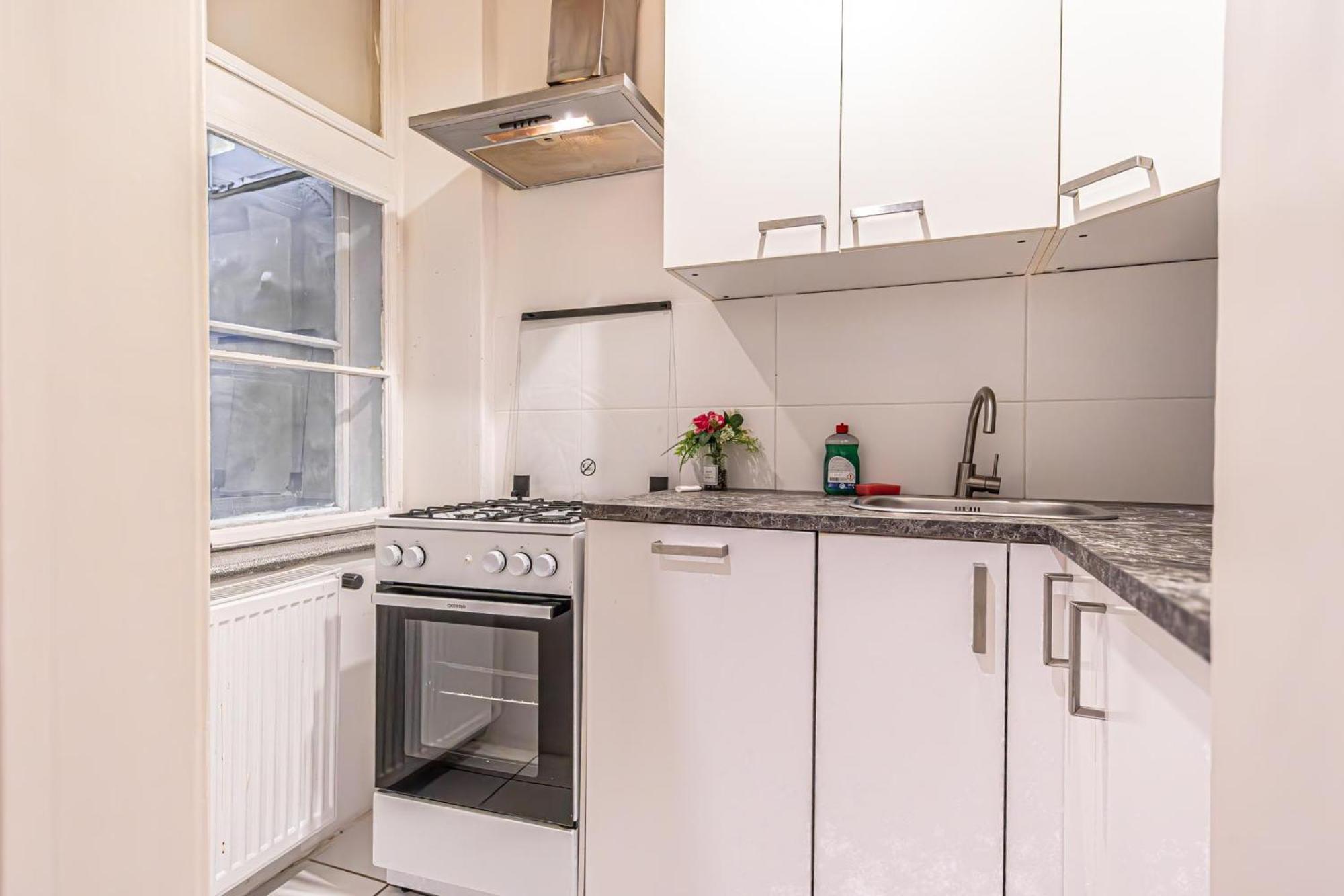 Desirable 2Br - Bookable For Longstays In Lockdown B Вена Экстерьер фото